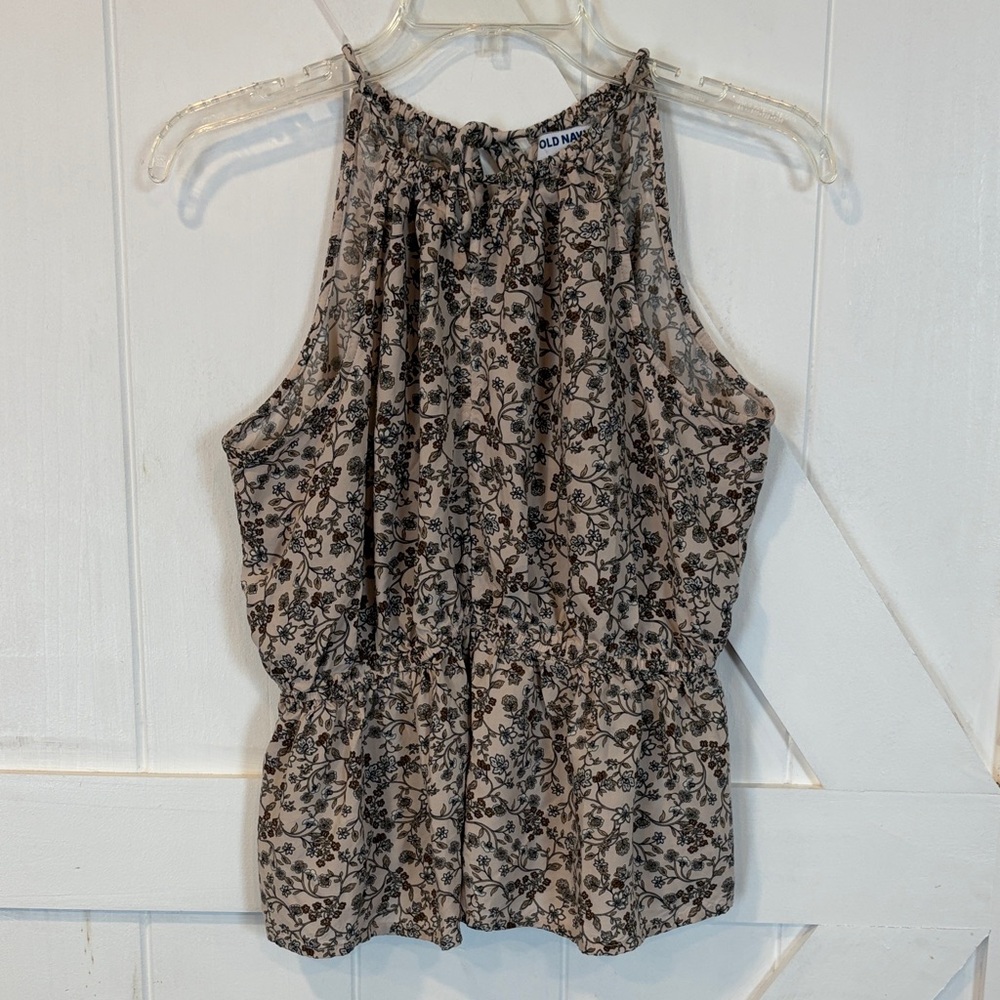 Old Navy Women's Black and Cream Floral Blouse